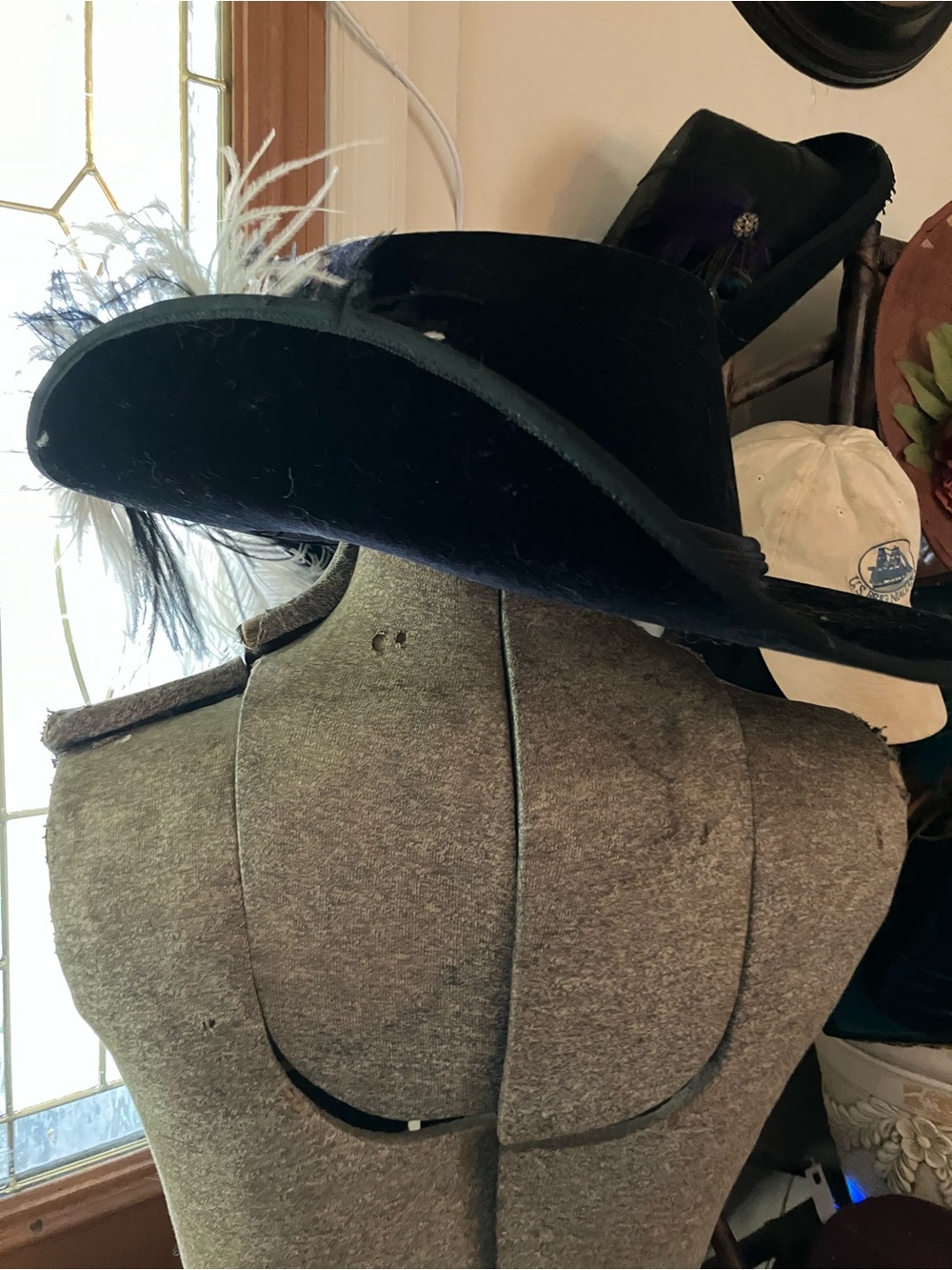 Black Velvet Feather-Trimmmed Men's Hat